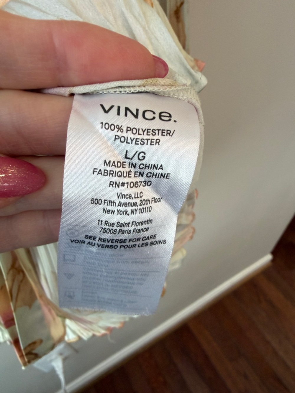 Vince Flora Cream Peach Crushed Pleated Blouse Size Large - Picture 4 of 9